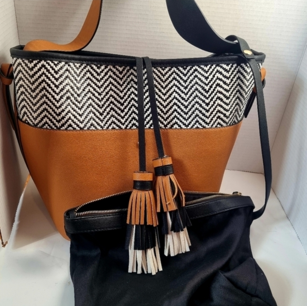 Aldo Chevron Tan and Black Large Boho Women's Carry All Tote Shoulder Bag
